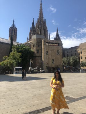Explore Gothic Quarter in Barcelona